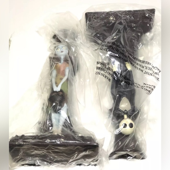 DISNEY RARE NIGHTMARE BEFORE CHRISTMAS CANDLE HOLDERS JACK & SALLY OPEN BOX - Picture 5 of 9